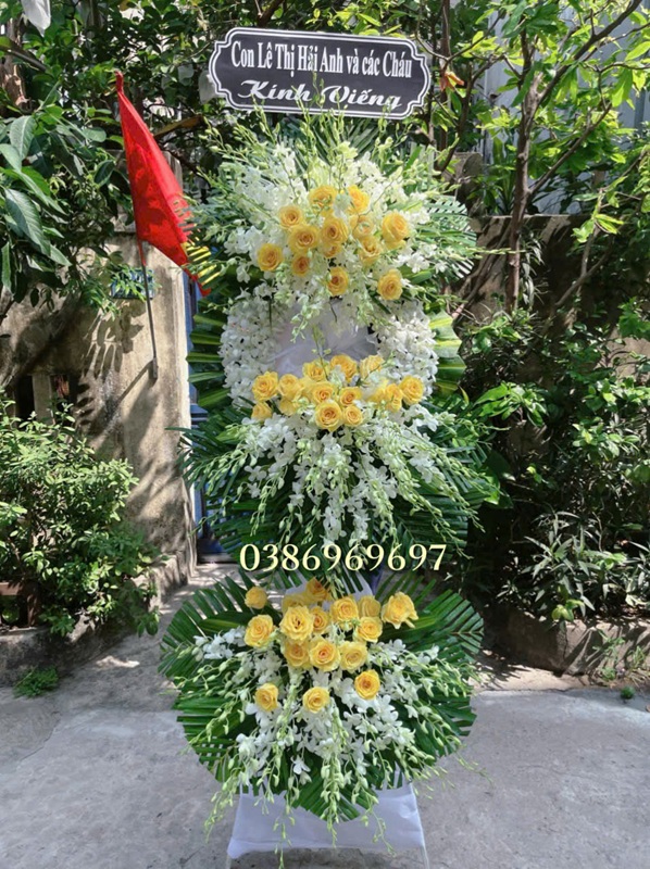 Vòng hoa Số 5 Phạm Ngũ Lão